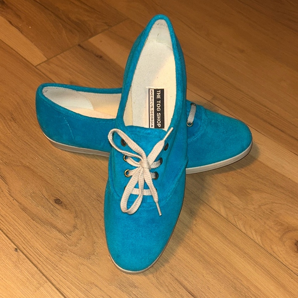 Rare Find! Vintage Blue Velvet Casual Sneakers
